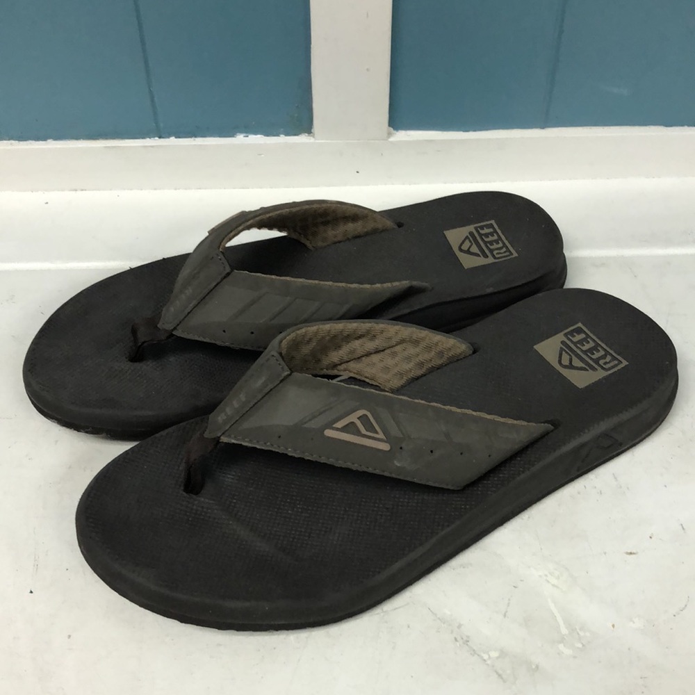 Reef  Men's 02046 Phantoms Sandals Brown M (9-10)